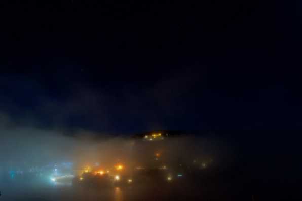 13 April 2022 - 23-02-43
Kingswear in the mist even looked good at night.
----------------
Night mist over Kingswear